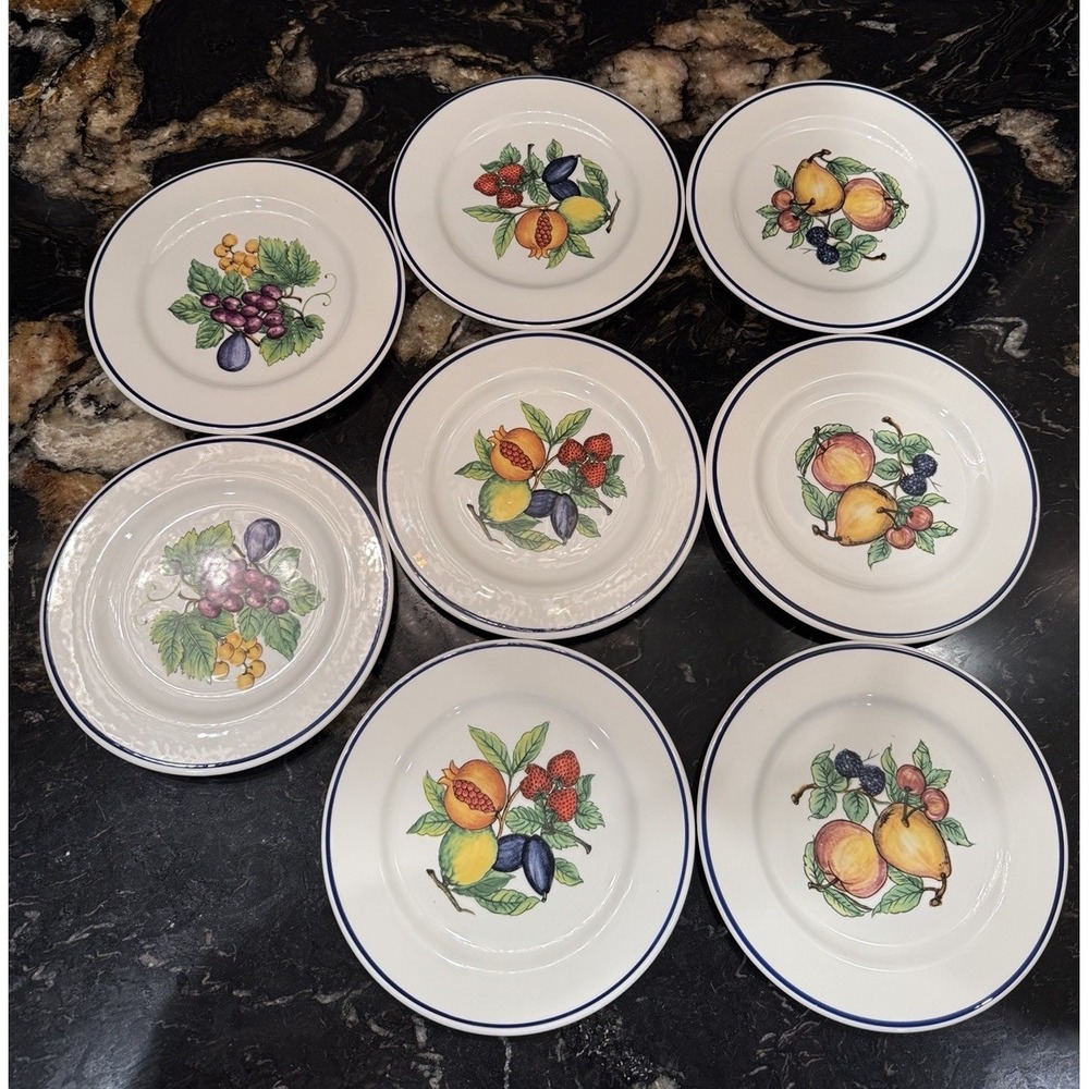 8 Vintage Crate & Barrel Dessert Salad Lunch Plates Dish Fruit Italy 8 3/8"